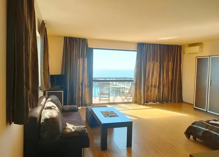 студиа при американеца *